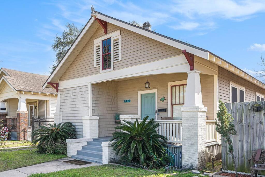 Beachy Bungalow! 2Bd, King Bed Galveston Dış mekan fotoğraf